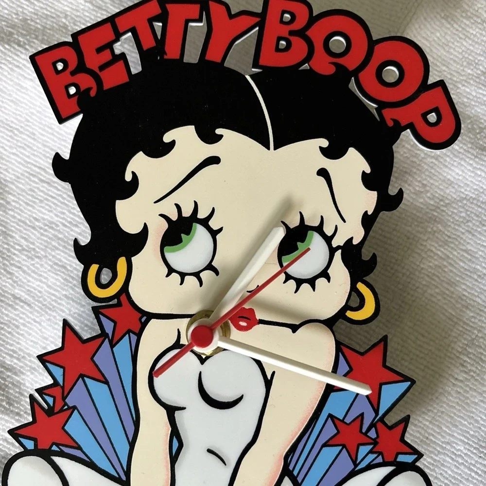 Vintage Betty Boop Clock Pendulum Moving Legs Red and Blue Stars, White Dress